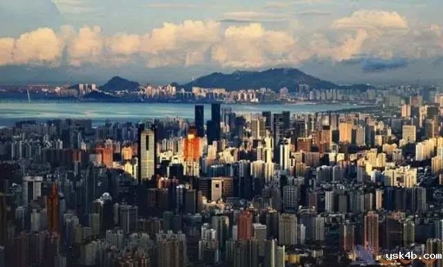 陆铭：发展县域经济不等于让人口留在县城，要放在全国范围考量